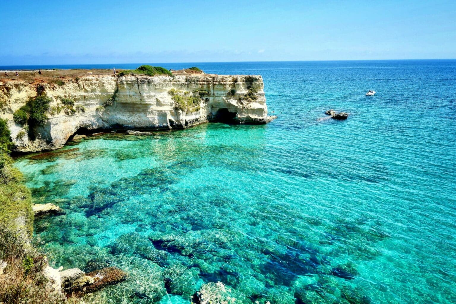 Turquoise warm water in South Italy